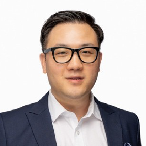 Alex Lee + ' ' + Fixed Income Client Portfolio Manager, Vanguard Canada