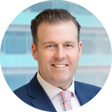 Brandon Ash + ' ' + Directeur régional