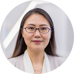 Qian Wang, Ph.D + ' ' + économiste en chef pour l’Asie-Pacifique et responsable mondiale de la recherche sur les marchés financiers chez Vanguard